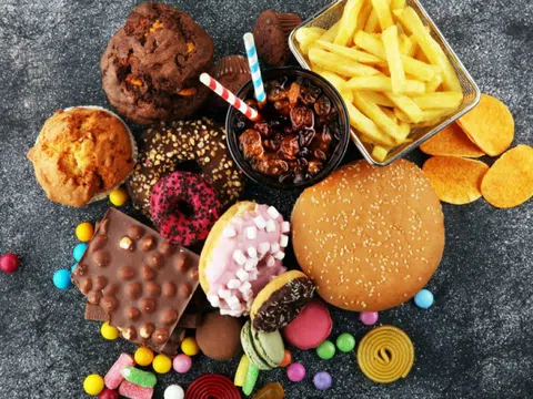 4 nhóm thực phẩm cấm kỵ với người mắc tiểu đường