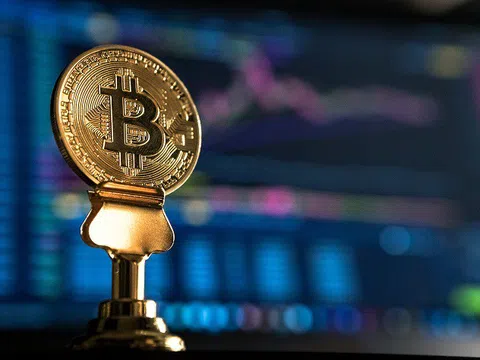Bitcoin lập kỷ lục mới, lần đầu tiên vượt ngưỡng 49.000 USD