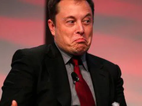 Trở thành người giàu thứ 2 thế giới nhờ xe điện và tên lửa, nhưng ít người biết Elon Musk còn kiếm lời từ những sản phẩm 'trời ơi đất hỡi' này