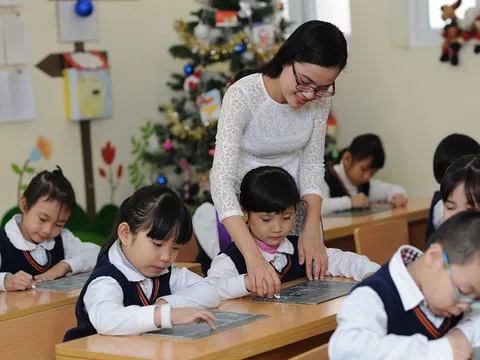 Chính thức bỏ phụ cấp thâm niên giáo viên từ 2022