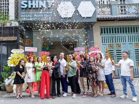 Kem chống nắng cao cấp thương hiệu Shiny được ra mắt tại thị trường