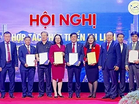 Phú Yên và Khánh Hòa bắt tay hợp tác phát triển du lịch