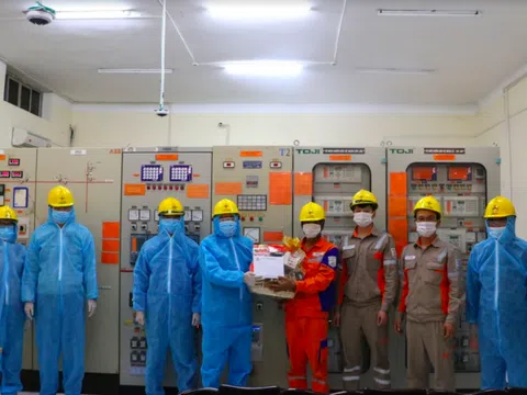 PC Hải Dương: Vượt khó đảm bảo điện cho bệnh viện dã chiến Sao Đỏ