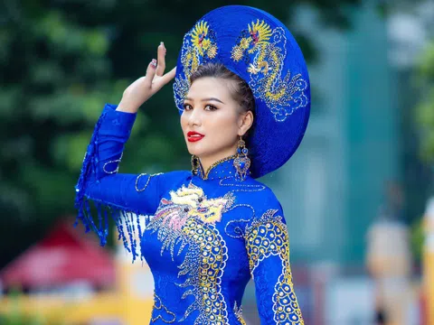 Tình yêu của NTK Khôi Nguyễn dành cho tà áo dài Việt Nam