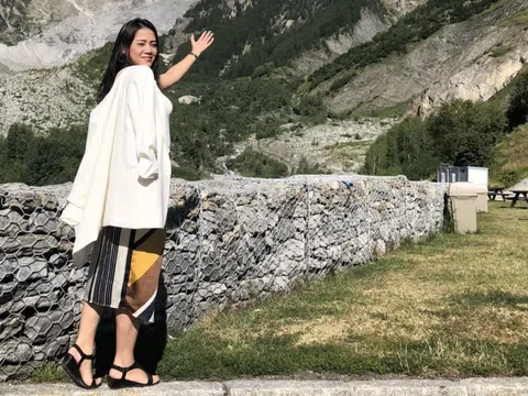 Nữ luật sư tài năng Thân Nhật Trân : mong muốn hiểu được giá trị của người phụ nữ thành đạt trong cuộc thi “Hoa hậu Quý bà Việt Nam Toàn cầu 2022”