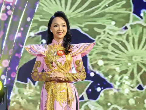 Hành trình tại Hoa hậu Quý bà Việt Nam Toàn cầu 2022 của Giáo viên Hồ Kim Cẩm