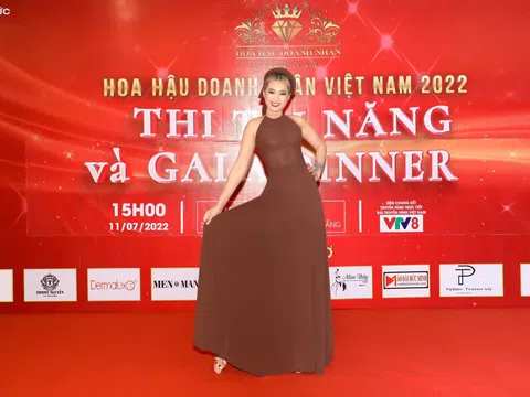 Hoa hậu Trịnh Lan Trinh gây bất ngờ với tạo hình Thị Nở tại Hoa hậu Doanh nhân Việt Nam 2022