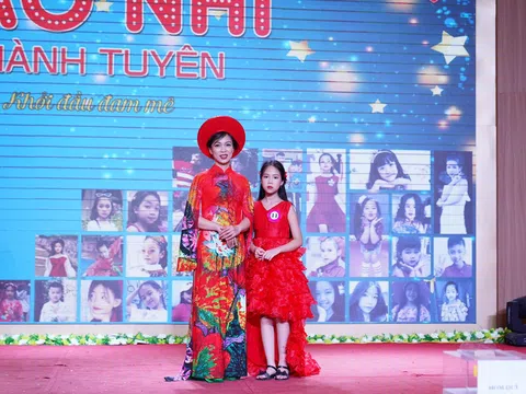 Doanh nhân Lê Thị Khánh Vân cùng con gái tham dự chương trình Sao nhí Thành Tuyên lần I