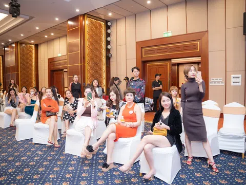 Chùm ảnh thí sinh Hoa hậu Doanh nhân Việt Nam Toàn cầu 2020 tích cực tập luyện vòng thi tài năng
